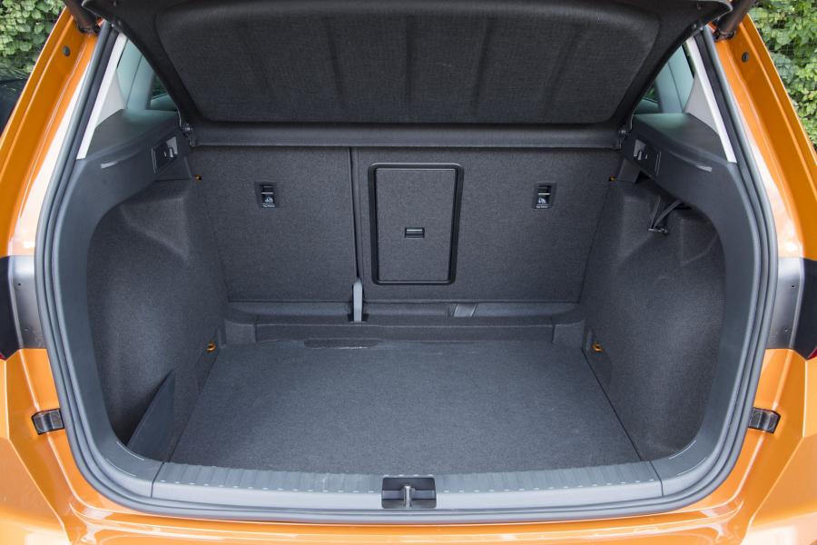 Багажник Seat Ateca Ecomotive 2016 года  (UK) (фото 7 из 14)